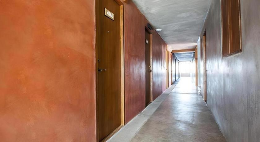 B2 Udon Thani Boutique And Budget Hotel Exterior photo