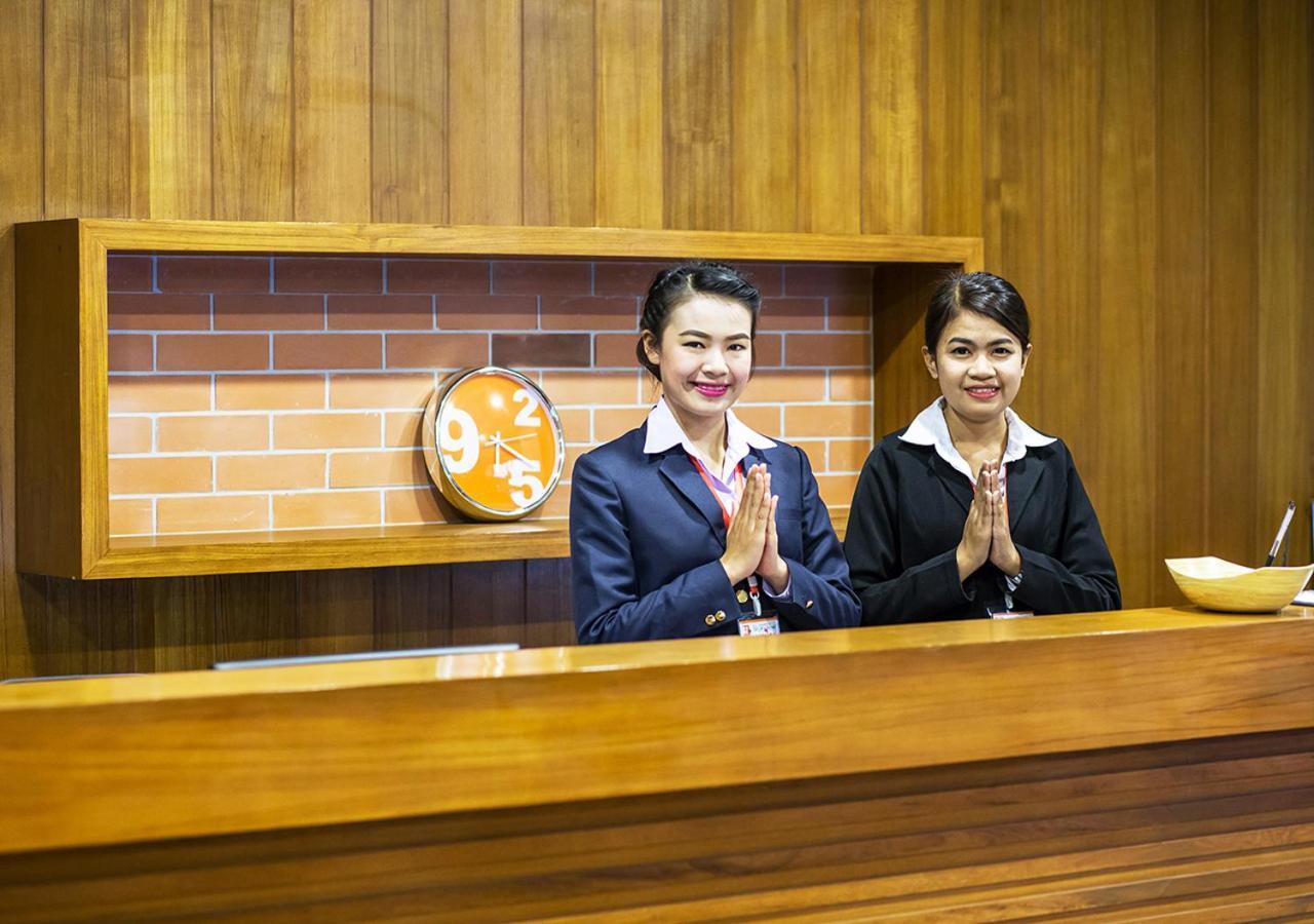 B2 Udon Thani Boutique And Budget Hotel Exterior photo